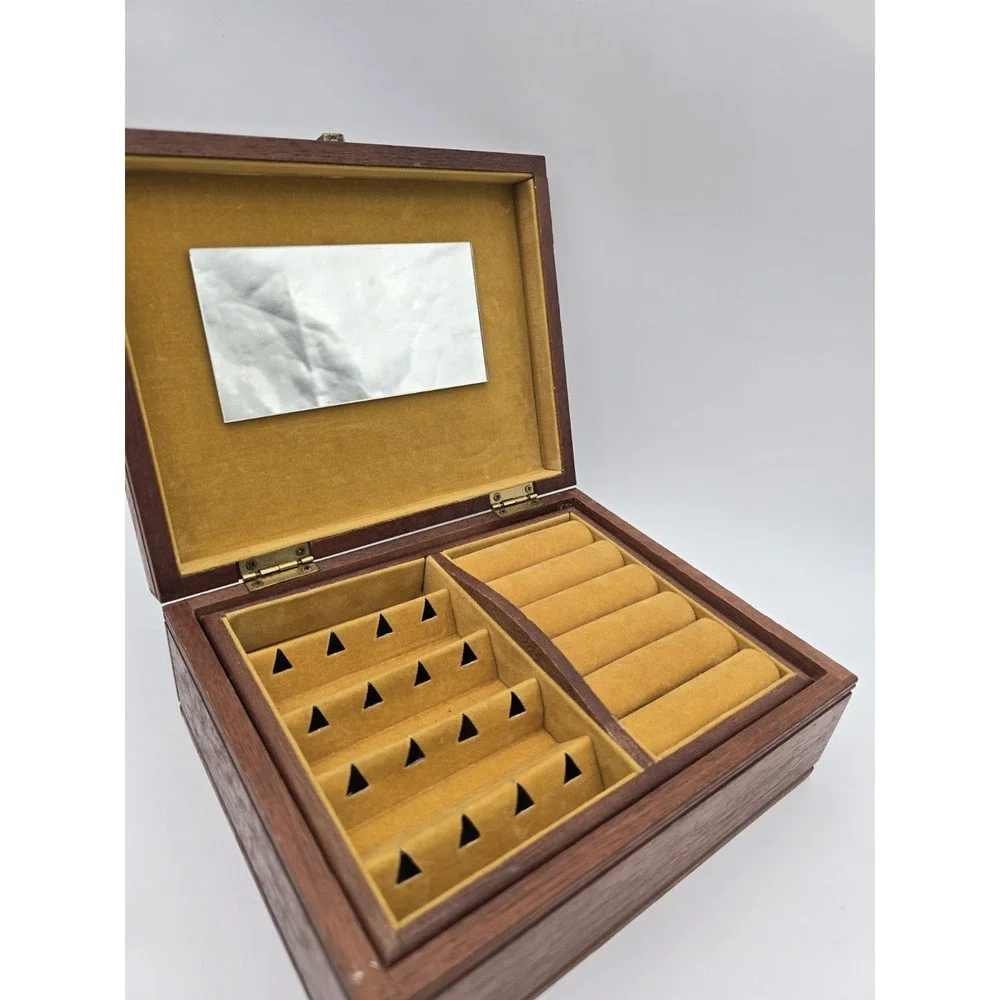 Tapestry Jewelry Chest Box Wood 2-tier Gold Velvet  Pat Yoshikawa Japan Gleaners